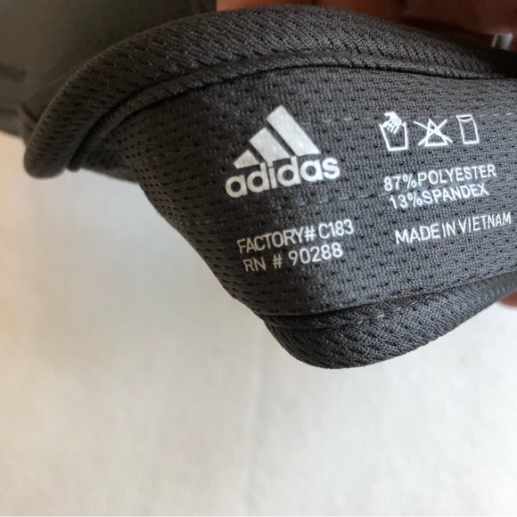 Adidas men super light visor. Gray , adjustable - Picture 4 of 6